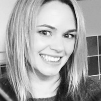 Emma Smith – Prium